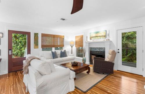 Gulfview Heights Casa | Mermaids and Magnolias