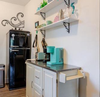 Wilmington Casa | MerManor by the Cargo District