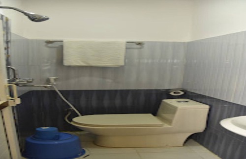 Madhyapur Thimi Hotel | MeroStay 022 Hotel Royal Kusum