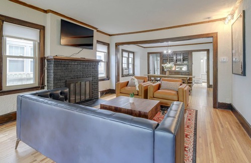 Merriam Park Casa | Merriam Park Art House