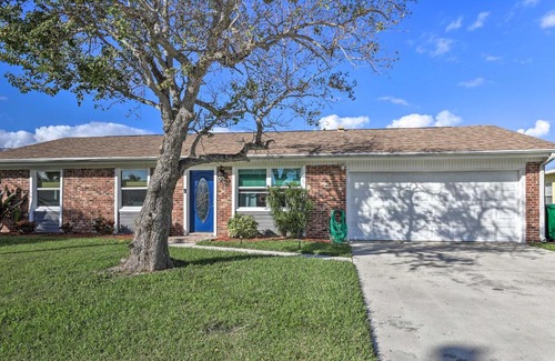Merritt Island Casa | Merritt Island Home on Canal Private Heated Pool!