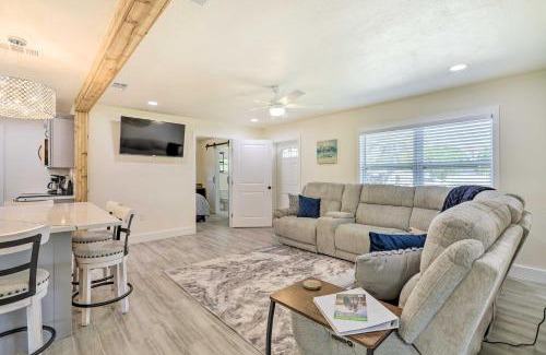 Hampton Homes Casa | Merritt Island Home with Spa - 8 Mi to Cocoa Beach!
