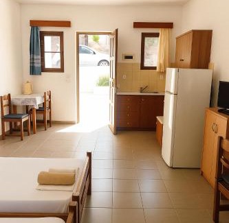 Kremasti Apartamento | Merryland Studios & Apartments