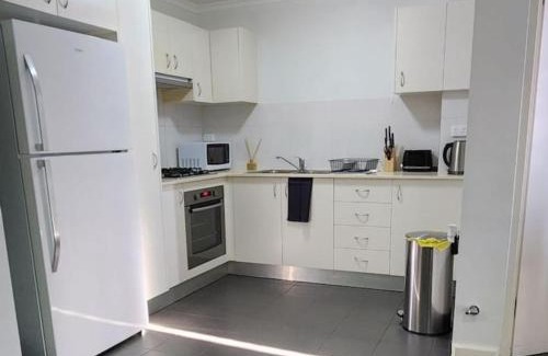 Merrylands Apartamento | Merrylands Hidden Gem! one Bedroom Apartment