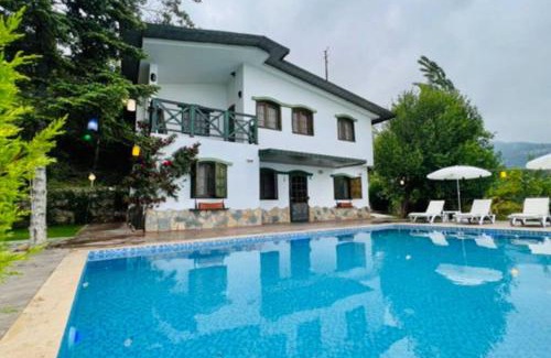 Erdemli Chalet De Esquí | Mersin Özel Havuzlu Jakuzili Villa Sinap