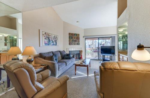 East Mesa Apartamento | Mesa Condo Rental with Community Pool Access!