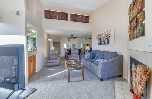 East Mesa Apartamento | Mesa Condo Rental with Community Pool Access!