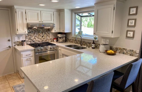 Alta Mesa Casa | Mesa Family Home - In walking distance to beaches, parks, shops, and restaurants