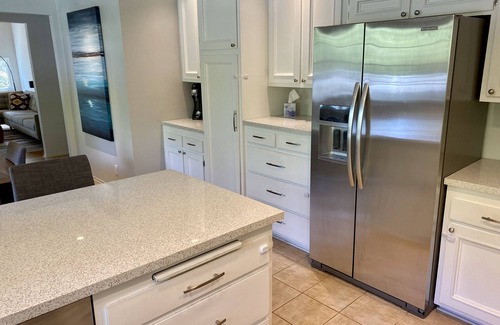 Alta Mesa Casa | Mesa Family Home - In walking distance to beaches, parks, shops, and restaurants