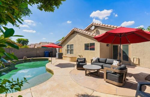 East Mesa Casa | Mesa Oasis Private Pool Fire Pit Sleeps 6