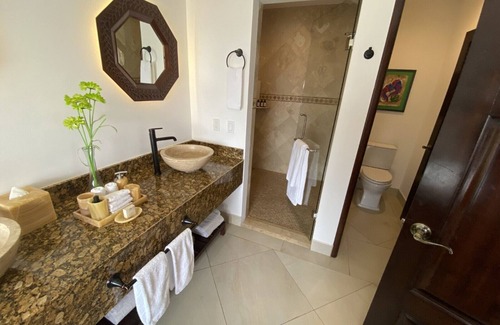Cabo San Lucas Complejo | Mesmerizing 3 Bedroom Residence by the beachside in Cabo San Lucas