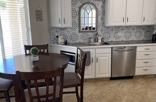 Mesquite Casa | Mesquite Retreat 3 Bedroom, 2 Bath with pool! Pool is NOT HEATED.