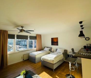 Muelheim Apartamento | Messe Apartment am Rhein