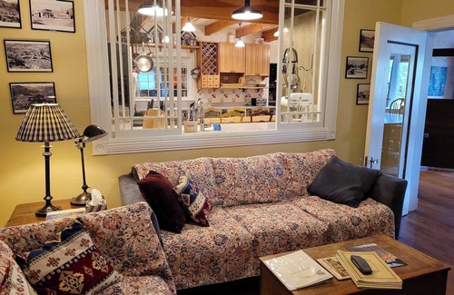 Twisp Cabina | Historic 1912 Inn. Amorosamente restaurado y bellamente mantenido