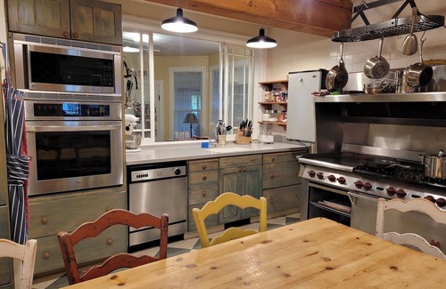 Twisp Cabina | Methow Valley Inn-5-bedroom option, Lovingly Restored&Beautifully Maintained!