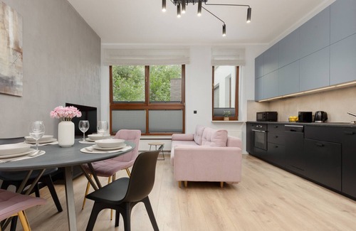 Praga Apartamento | Metro Dworzec Wileński Studio by Renters