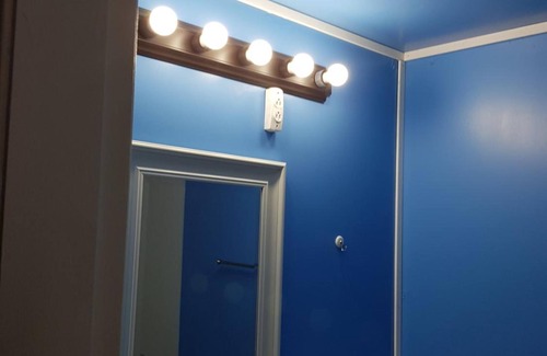 Burnside Hotel | Metro Inn