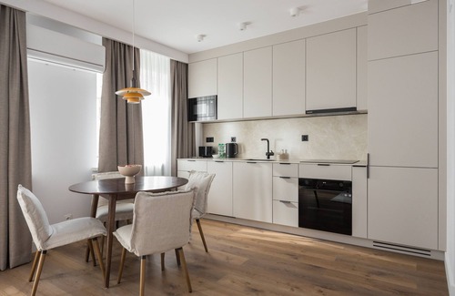 Ursynow Apartamento | Metro Kabaty Elegant Apartment