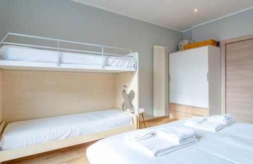 Parella Apartamento | Metro Line, AC, gruppi, CASA WHITE METRO