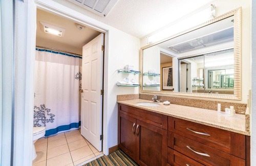 North Mountain Apartamento | Metro PHX Downstairs 2bd sleeps 6 modern design best location amenities