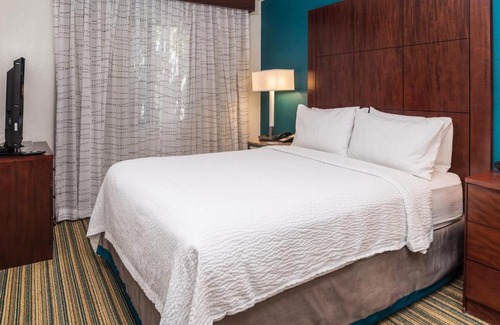 North Mountain Apartamento | Metro PHX Upstairs 2bd sleeps 6 modern design best location amenities