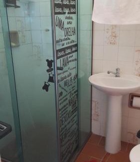Ponta da Praia Apartamento | Meu quintal é a praia