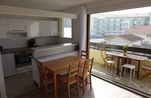 Mimizan-Plage Apartamento | Alojamiento turístico amueblado 2 * para 4 personas a 50 metros de la playa