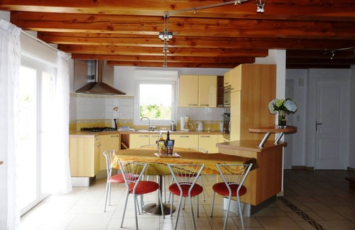 Treogat Casa | Casa TREOGAT 2-6 personas en el campo y cerca del mar