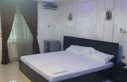Port Harcourt Hotel | Mexiloyd Luxury Rooms & Suites