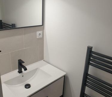 Faubourg Apartamento | Mezza'Nîmes