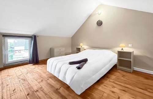 Coulanges-les-Nevers Apartamento | Mezzanine, Terrasse privée et Clim