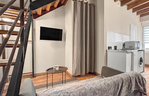 Coulanges-les-Nevers Apartamento | Mezzanine, Terrasse privée et Clim