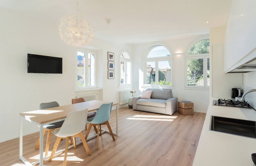 Azzano Apartamento | Mezzegra Apartments