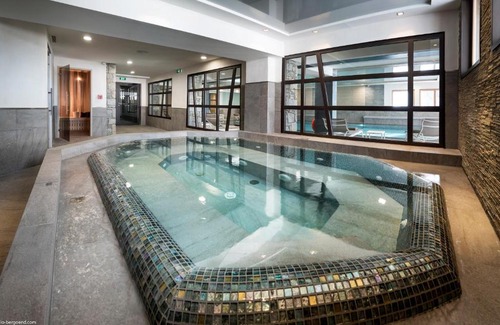 Le Grand-Bornand Apartamento | MGM Hôtels & Résidences - Résidence Le Roc Des Tours