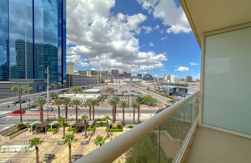 Las Vegas Apartamento | MGM Signature Balcony Suite 5073 NO RESORT FEE