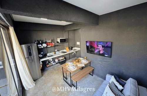 Passo de Camaragibe Apartamento | MHV Milagres - Studio Guadalupe 05, quarto e sala privativo a poucos metros da Praia do Marceneiro