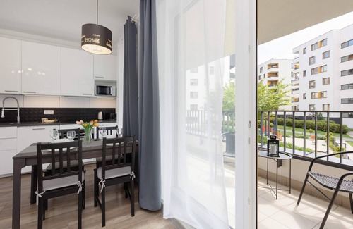 Praga Poludnie Apartamento | Międzyborska 10B | Spacious Apartment | Parking