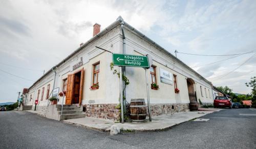 Koveskal Cama Y Desayuno | Mi a Kő vendégház