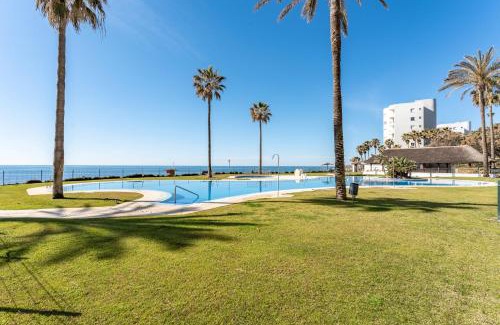 Sitio de Calahonda Apartamento | Mi capricho Beachfront Apt