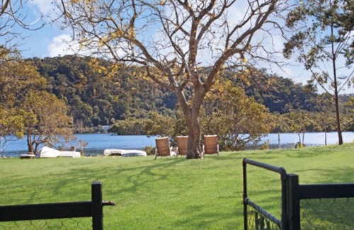 Patonga Casa | Mi Casa - Creekfront @ Patonga