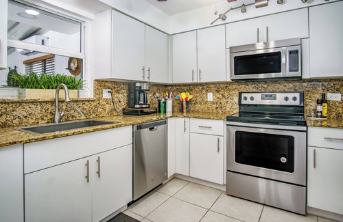 Big Pine Key Casa | Mi Sueno | 3 bed, 2 bath canalfront home with new pool & spa!