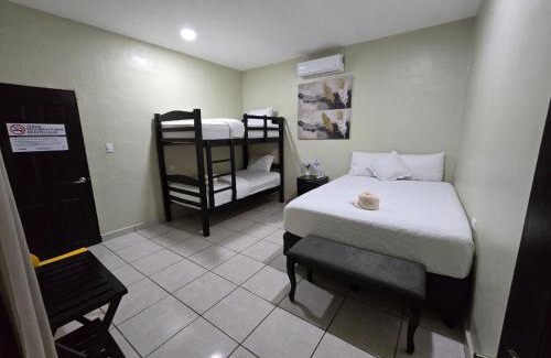 San Luis Talpa Hotel | Mi Tierra Hotel y Restaurante