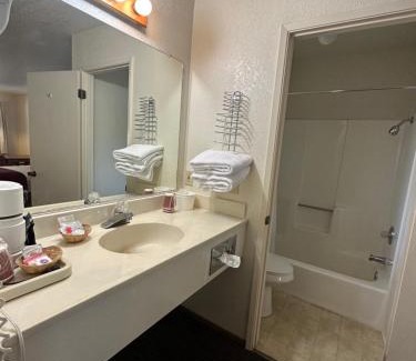Mi-Wuk Village Hotel | Mi Wuk Village Inn
