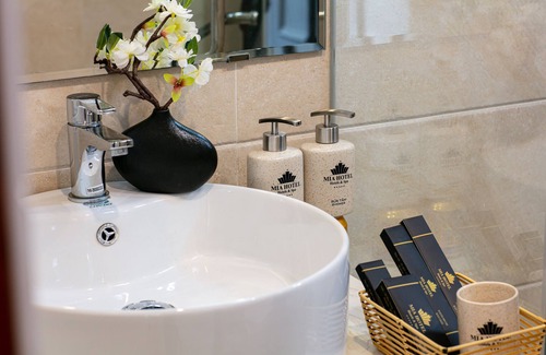 Thanh Xuan Hotel | Mia Hotel