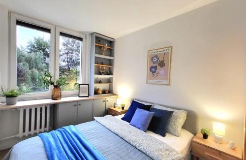 Saska Kepa Apartamento | Mia National Stadium, MIĘDZYNARODOWA