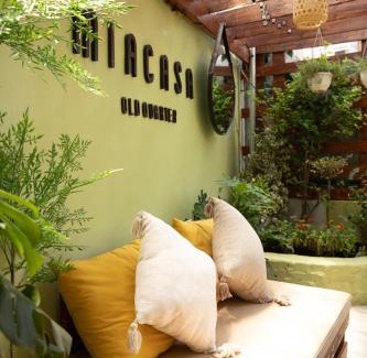Hanoi Backpacker Quarter Apartamento | MiaCasaOldQuarter - 3 Beds - Netflix-Big Balcony