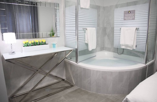 Tel Aviv Promenade Hotel | Miami Beach Hotel Tel Aviv
