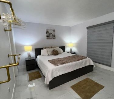 Hialeah Apartamento | Miami City Escape
