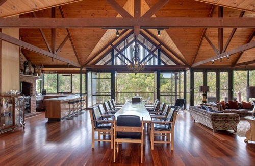 Eagle Bay Casa | Mibremilla I Private Properties