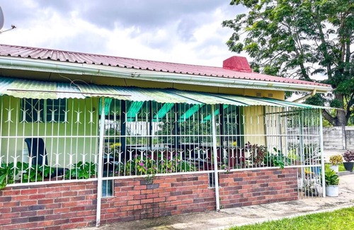 Gweru Casa | Micasa 5 Bedroomed BnB Gweru